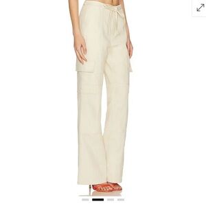 BNWT Lovers & Friends by Revolve tan Cargo Pants - Size L